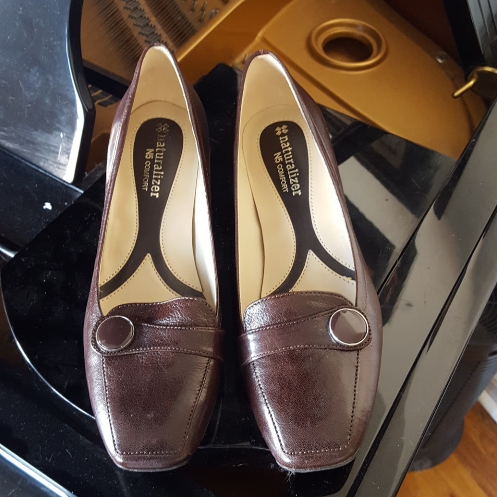 7 for $50 Naturalizer leather loafers